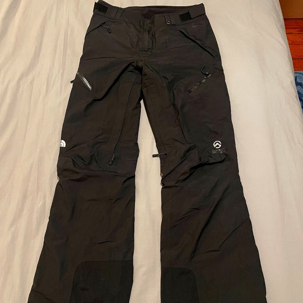 The North Face Summit Series Women's Ski Pants, TNF Black, Recco, Size M